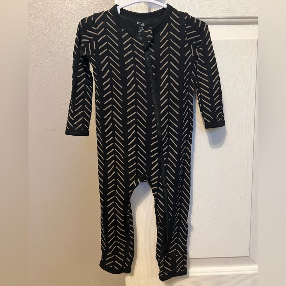 Kyte baby romper